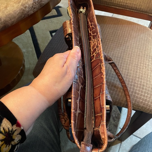 Raviani Brown Leather and Gold Croc Bag with Crystals EUC - Picture 9 of 16